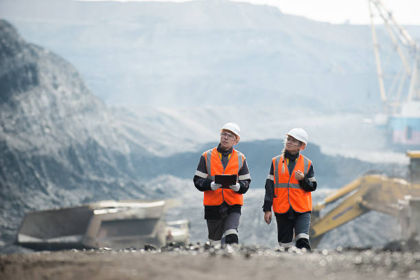 Top 4 Rugged Laptops for Geologists - Rugged Books Inc.